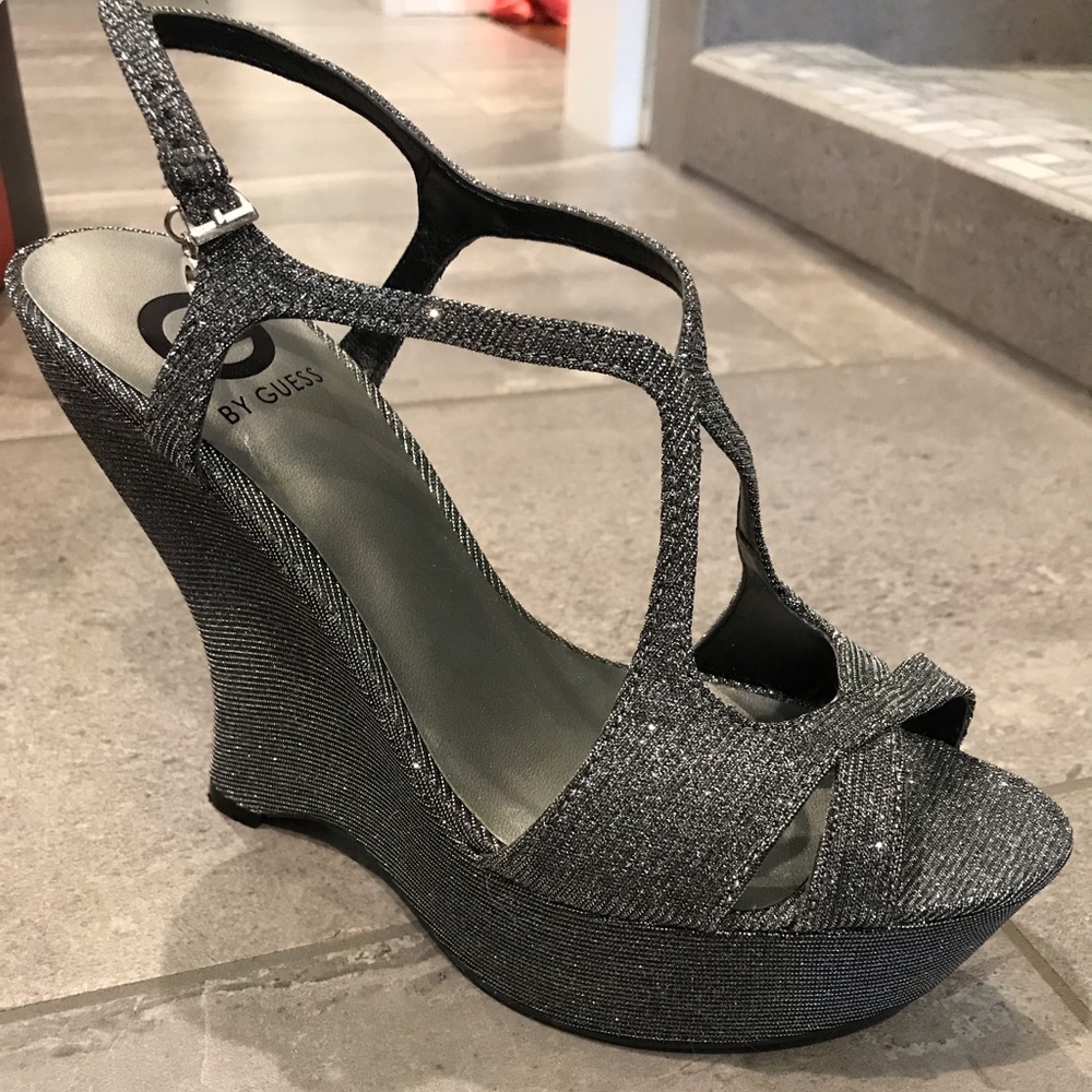 Guess silver Wedges Heals